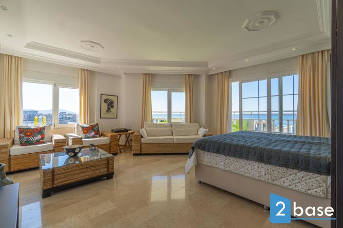 Image No.35-3 Bed Penthouse for sale