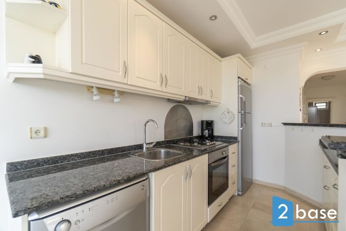 Image No.38-2 Bed Apartment for sale