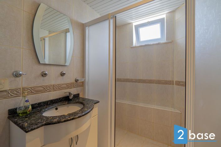 Image No.56-2 Bed Apartment for sale