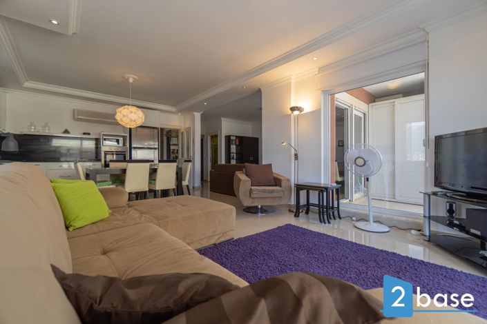 Image No.20-2 Bed Apartment for sale