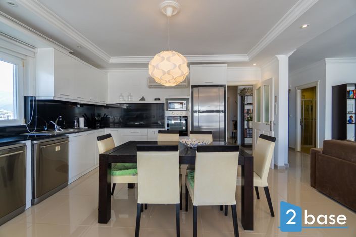 Image No.17-2 Bed Apartment for sale