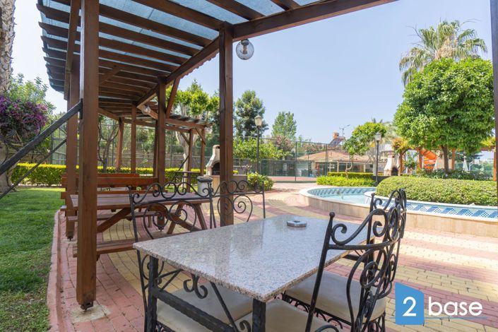 Image No.12-2 Bed Apartment for sale