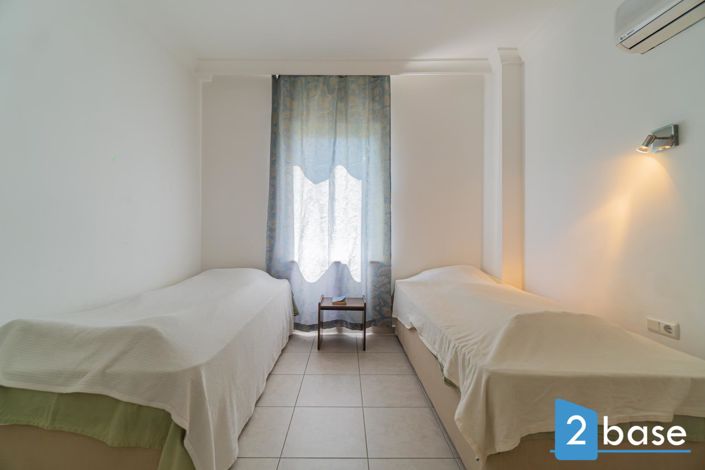 Image No.32-2 Bed Apartment for sale