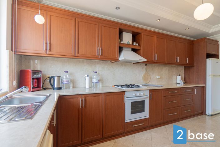 Image No.21-3 Bed Penthouse for sale