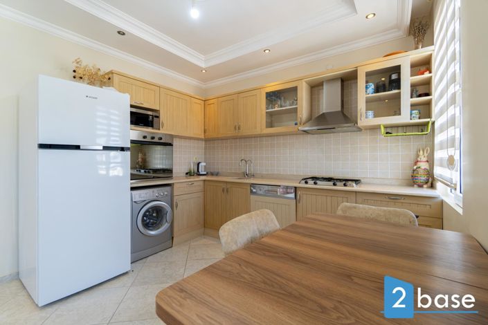 Image No.28-2 Bed Apartment for sale
