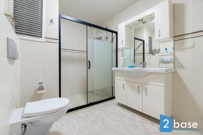 Image No.36-2 Bed Apartment for sale