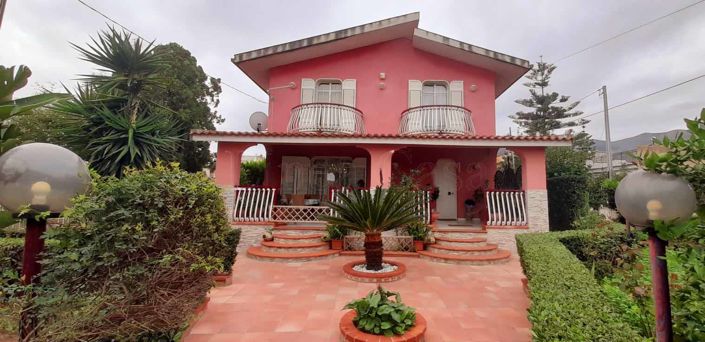 Image No.1-Villa de 5 chambres à vendre à Trabia