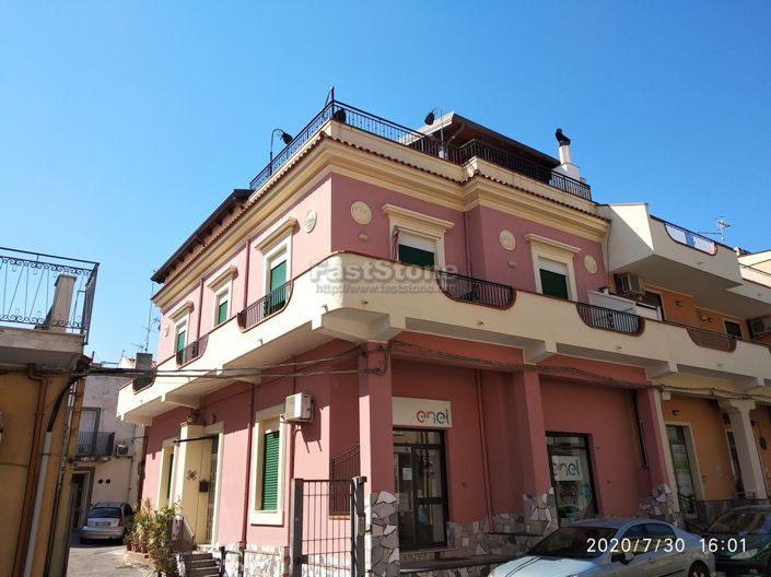Image No.1-Maison de 3 chambres à vendre à Santa Teresa di Riva