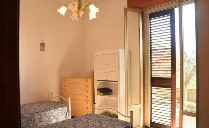 Image No.5-5 Bed Villa for sale