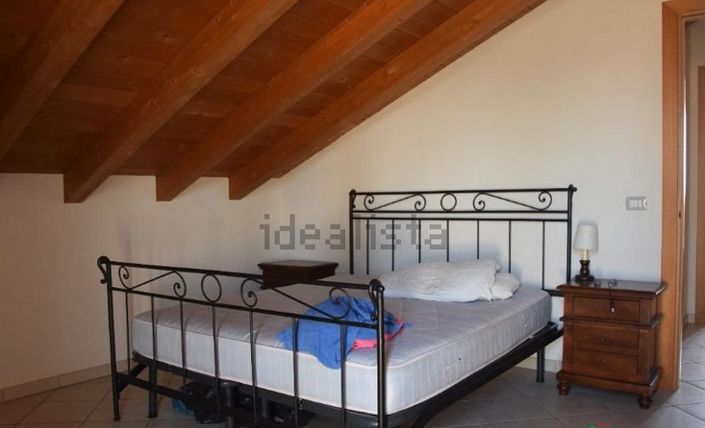 Image No.8-5 Bed Villa for sale