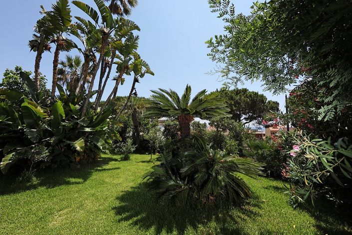 Image No.32-4 Bed Villa for sale