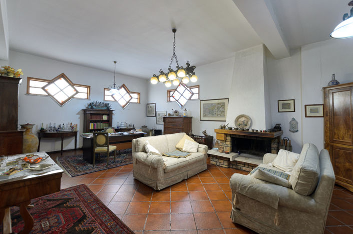 Image No.5-Villa de 4 chambres à vendre à Santa Teresa di Riva