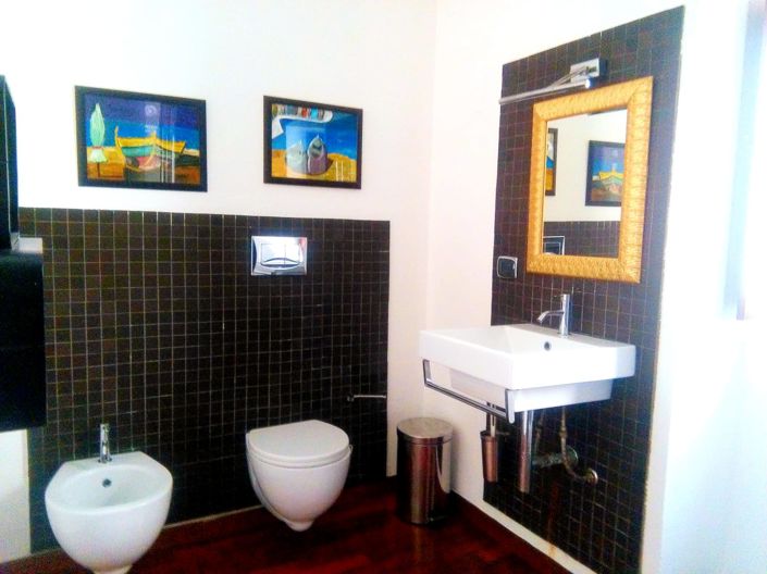 Image No.13-2 Bed Property for sale