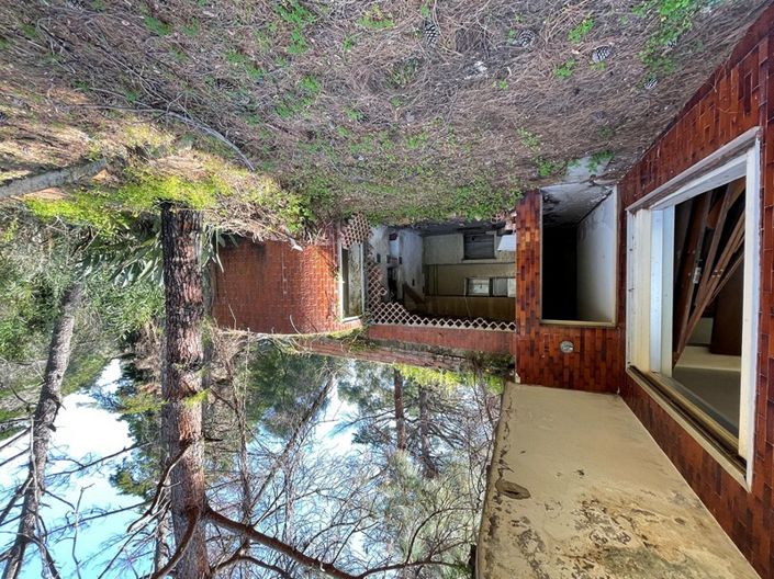 Image No.12-8 Bed Villa for sale