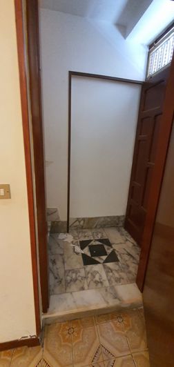 Image No.10-3 Bed House for sale