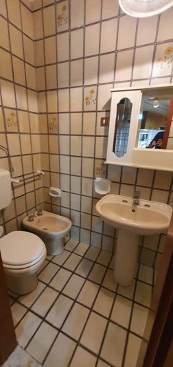 Image No.8-3 Bed House for sale