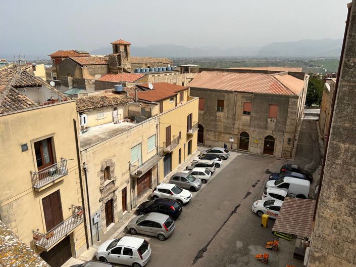 Image No.22-3 Bed Apartment for sale