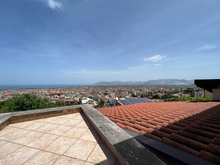 Image No.23-3 Bed Villa for sale