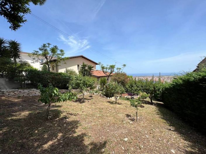 Image No.37-3 Bed Villa for sale