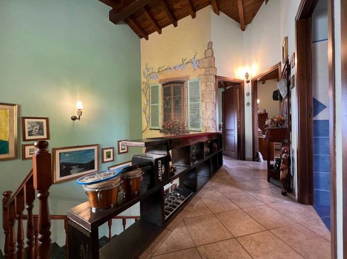 Image No.8-3 Bed Villa for sale