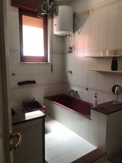 Image No.16-3 Bed House for sale