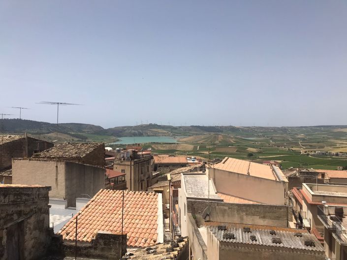 Image No.21-3 Bed House for sale