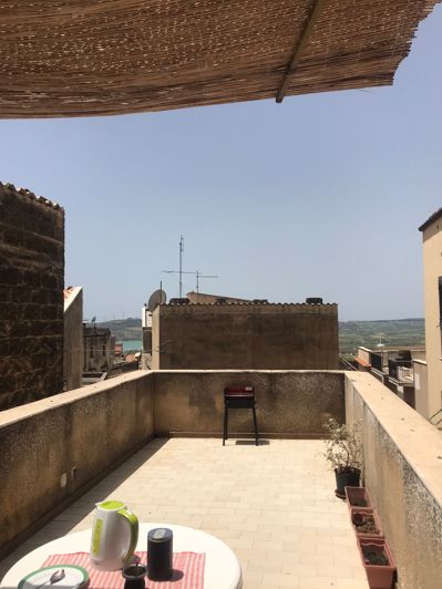 Image No.25-3 Bed House for sale