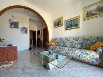 via-gaetano-martino-4