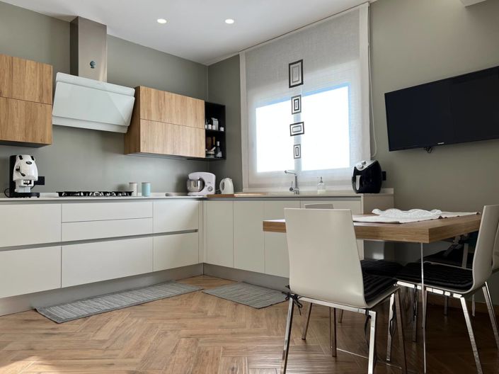 Image No.12-3 Bed Apartment for sale