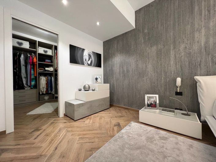 Image No.16-3 Bed Apartment for sale