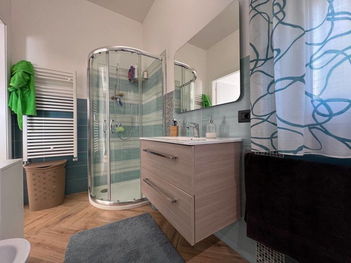 Image No.18-3 Bed Apartment for sale