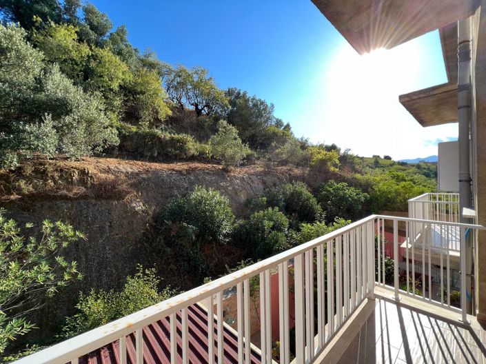 Image No.26-3 Bed Apartment for sale