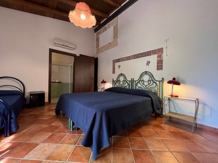 Image No.12-Villa de 7 chambres à vendre à Alcamo