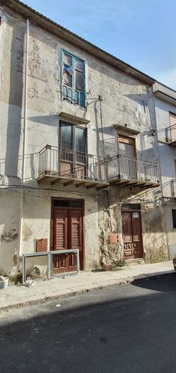 Image No.28-Maison de 2 chambres à vendre à Ciminna