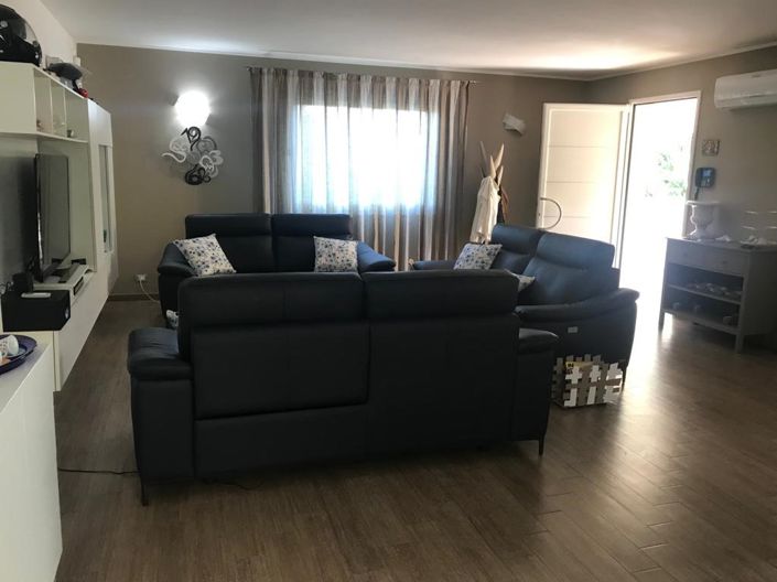 Image No.9-3 Bed Villa for sale