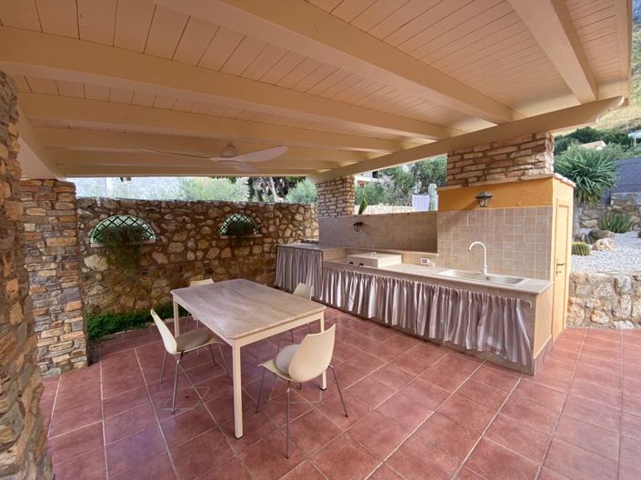 Image No.22-3 Bed Villa for sale