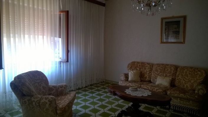 Image No.3-Appartement de 3 chambres à vendre à Termini Imerese