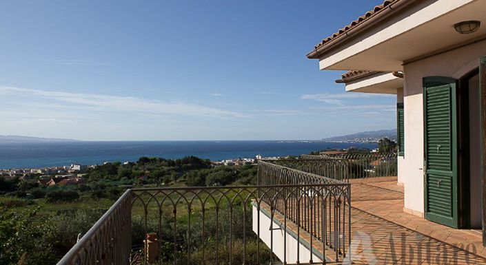 Image No.16-5 Bed Villa for sale