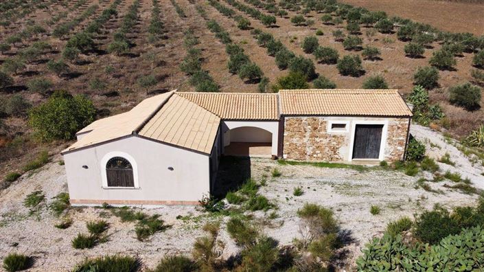 Image No.25-3 Bed Villa for sale