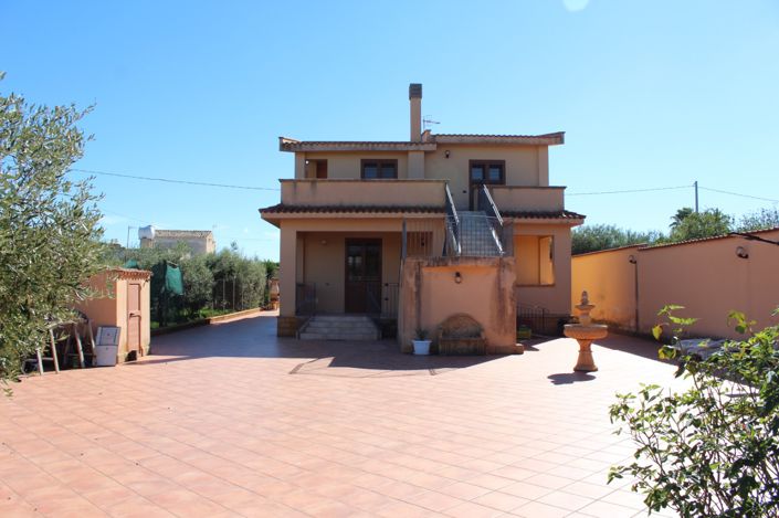 Image No.1-Villa de 5 chambres à vendre à Sicile