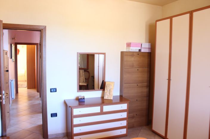 Image No.14-5 Bed Villa for sale