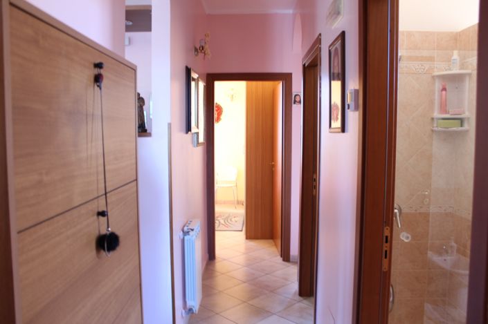 Image No.15-5 Bed Villa for sale