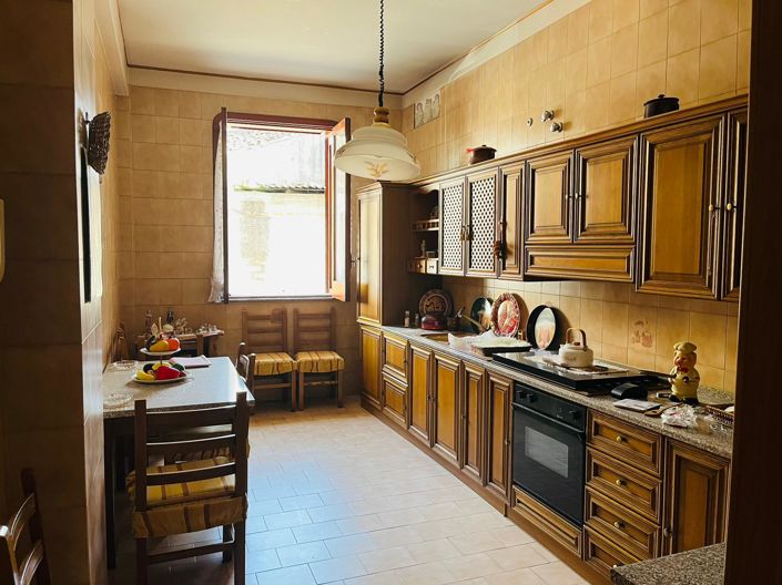 Image No.12-Appartement de 4 chambres à vendre à Siracusa