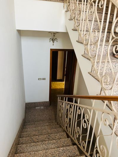 Image No.4-Appartement de 4 chambres à vendre à Siracusa