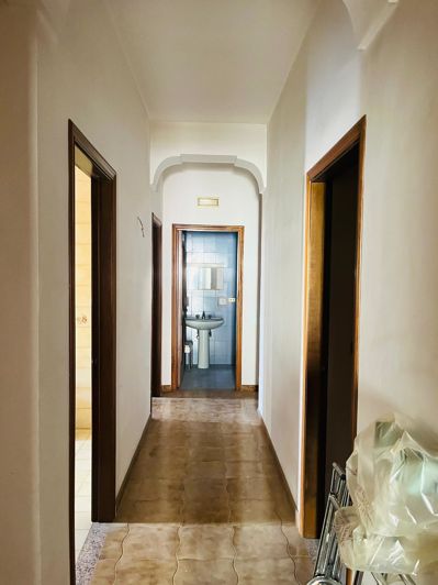 Image No.5-Appartement de 4 chambres à vendre à Siracusa