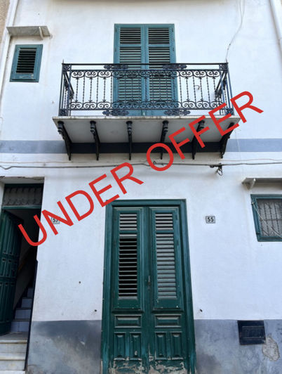 Image No.1-2 Bed House for sale