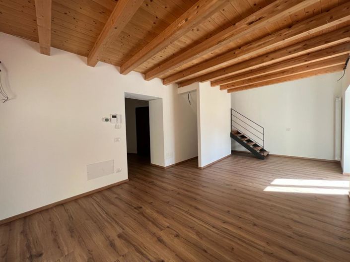 Image No.21-2 Bed Apartment for sale