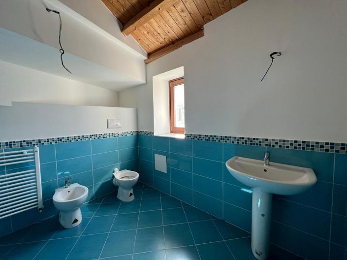 Image No.25-2 Bed Apartment for sale