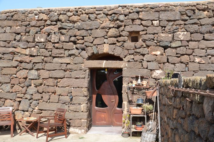 Image No.2-Villa de 2 chambres à vendre à Pantelleria