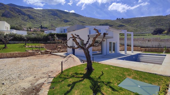 Image No.11-4 Bed Villa for sale